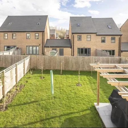 Very Comfortable And Welcoming Live In Hosts Frühstückspension Leeds (West Yorkshire)