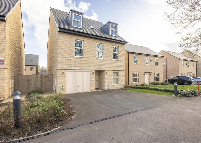 Very Comfortable And Welcoming Live In Hosts Leeds (West Yorkshire)