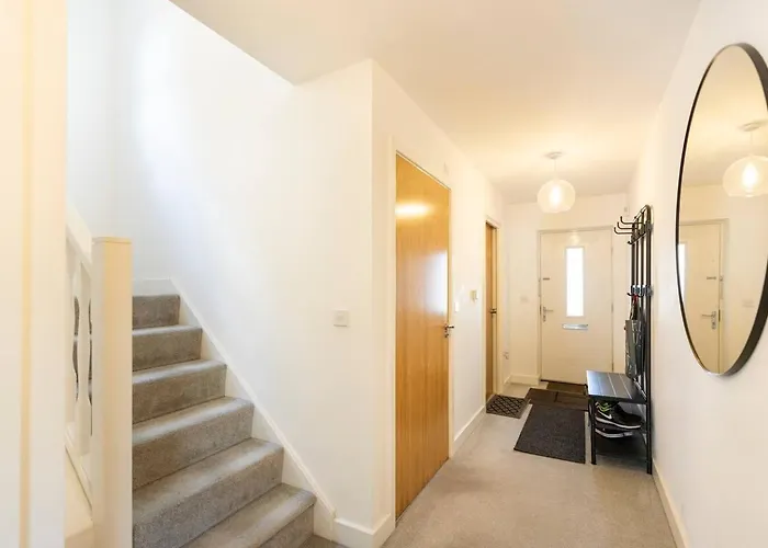 Very Comfortable And Welcoming Live In Hosts Leeds (West Yorkshire)